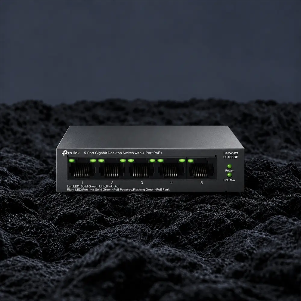 TP-Link LiteWave 5-Port Gigabit Desktop Switch with 4-Port PoE+. LS105GP